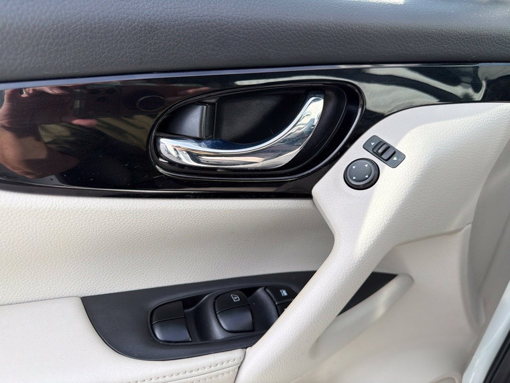 2018 Nissan Rogue Sport SV