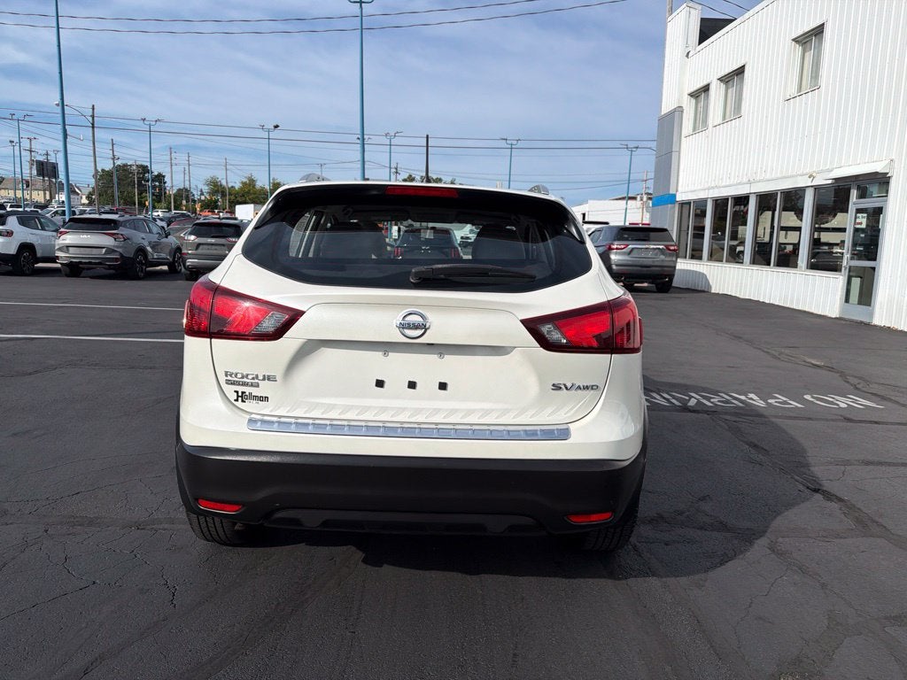 2018 Nissan Rogue Sport SV