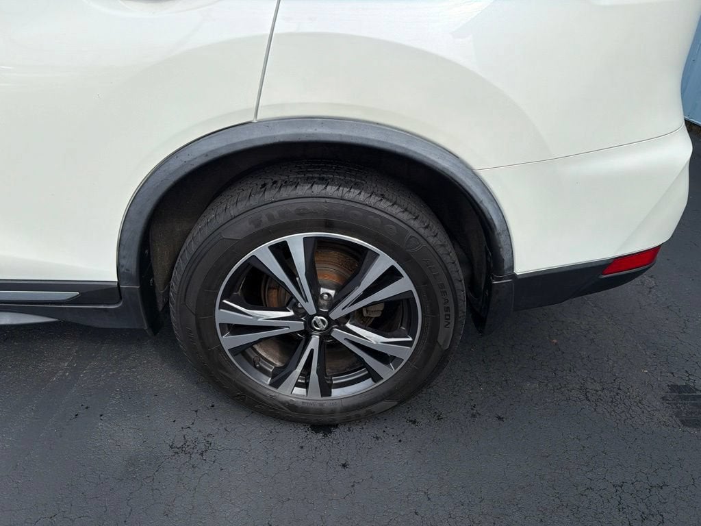 2017 Nissan Rogue SL