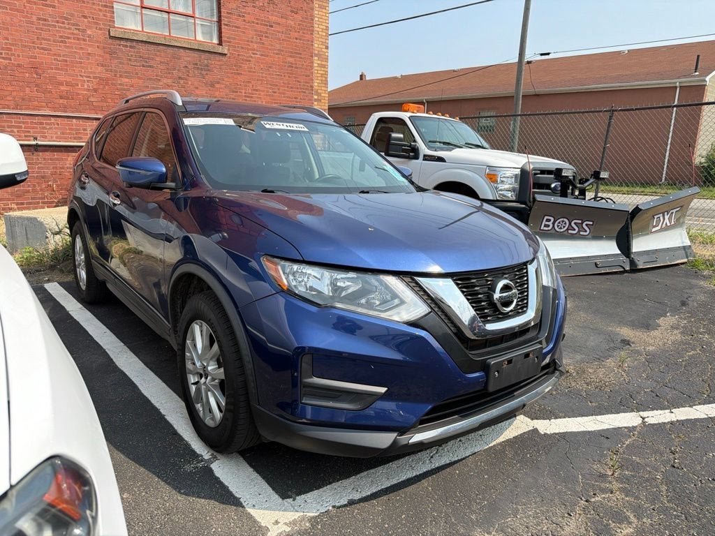 2017 Nissan Rogue SV