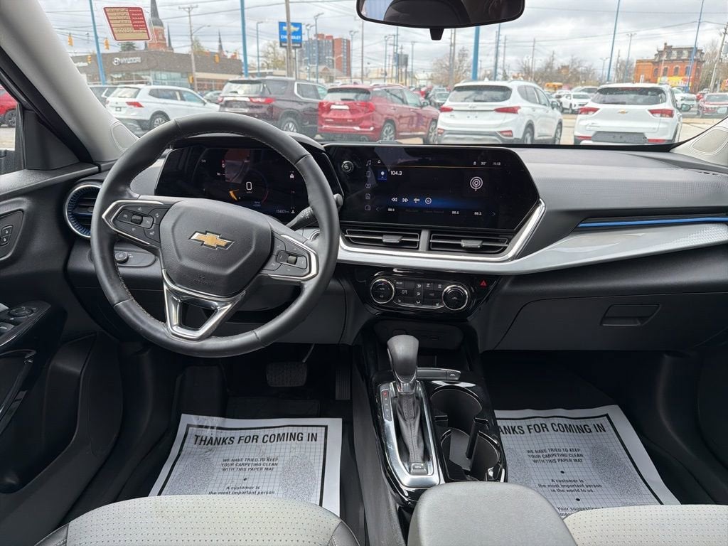 2024 Chevrolet Trax LT