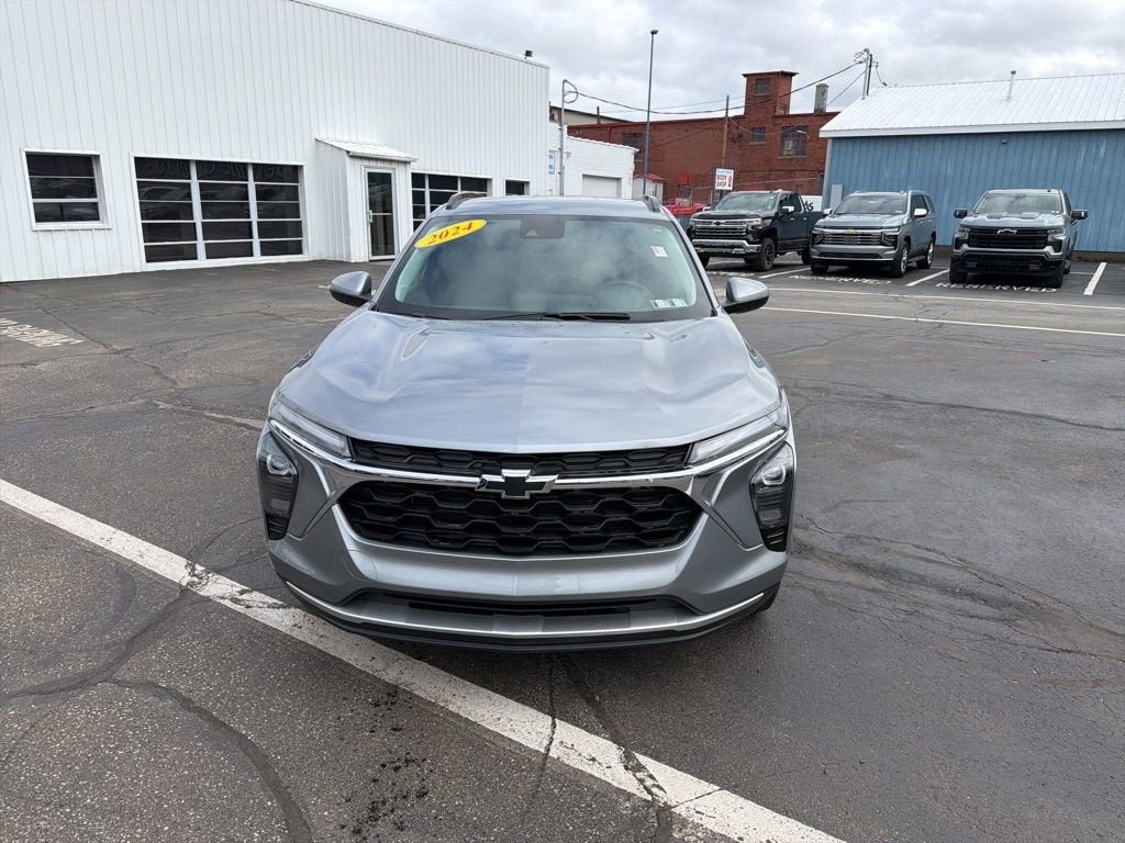 2024 Chevrolet Trax LT