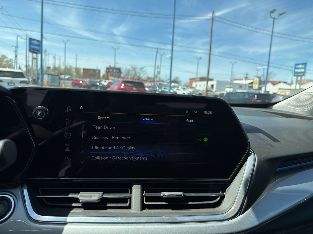 2024 Chevrolet Trax LT
