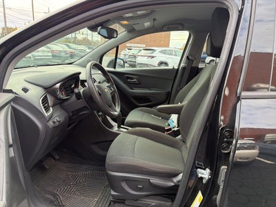 2022 Chevrolet Trax LS