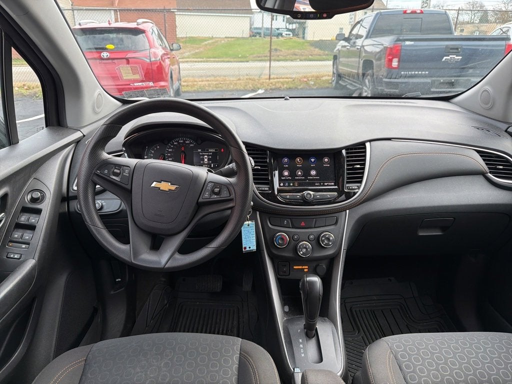 2022 Chevrolet Trax LS