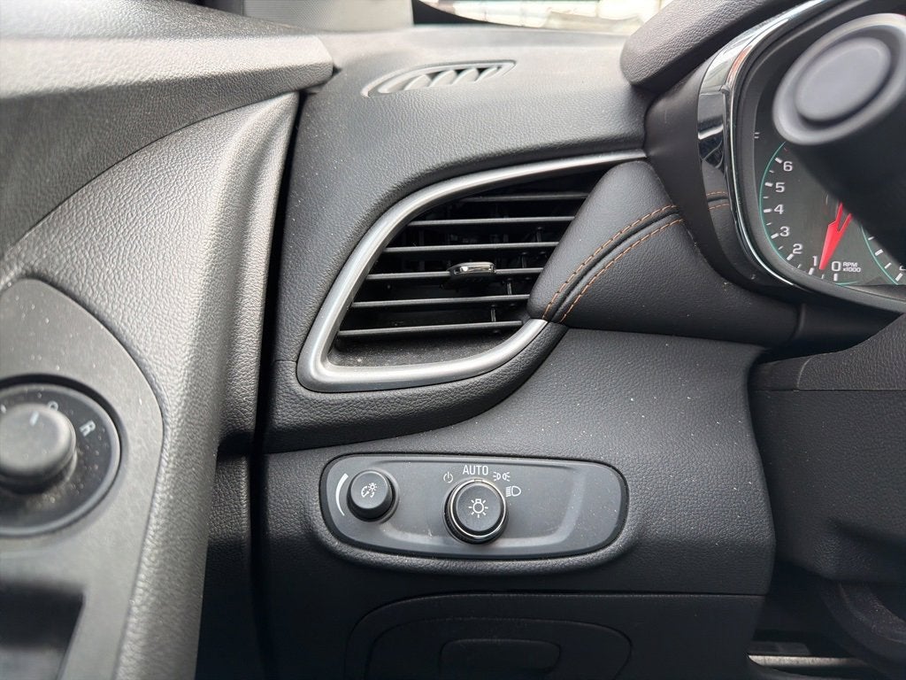 2022 Chevrolet Trax LS