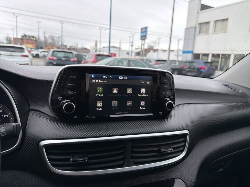 2020 Hyundai Tucson SE