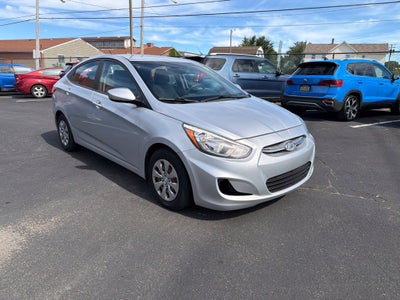 2017 Hyundai Accent SE