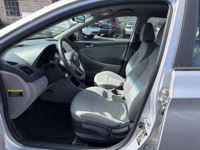 2017 Hyundai Accent SE
