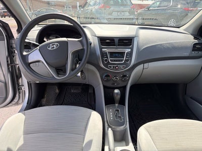 2017 Hyundai Accent SE