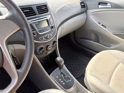 2017 Hyundai Accent SE