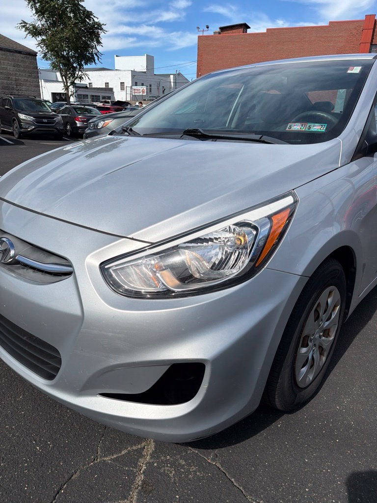 2017 Hyundai Accent SE