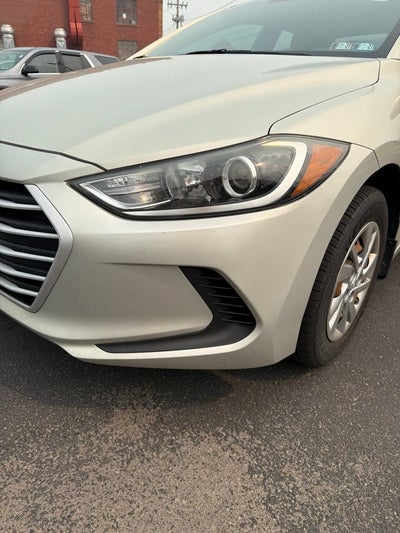 2018 Hyundai Elantra SE