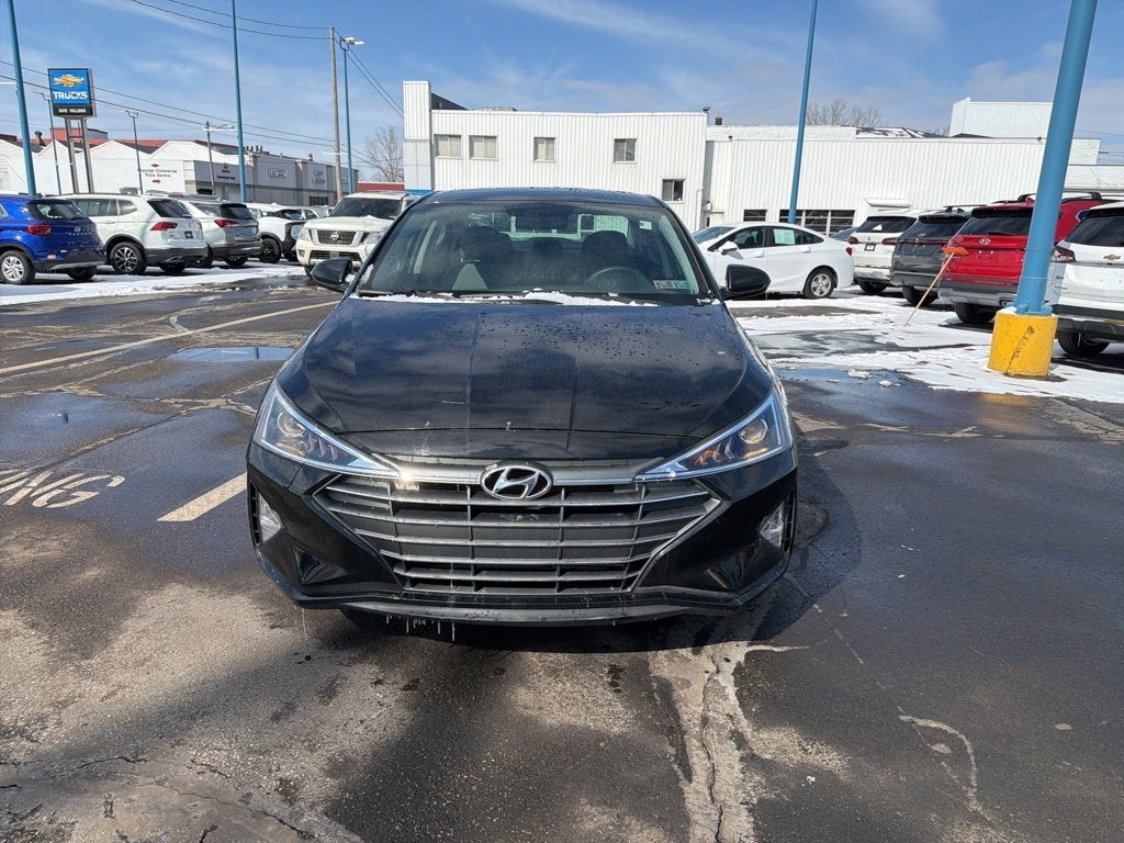 2019 Hyundai Elantra SE
