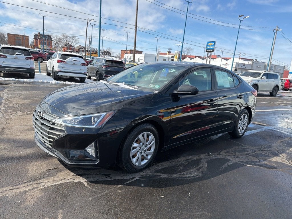 2019 Hyundai Elantra SE