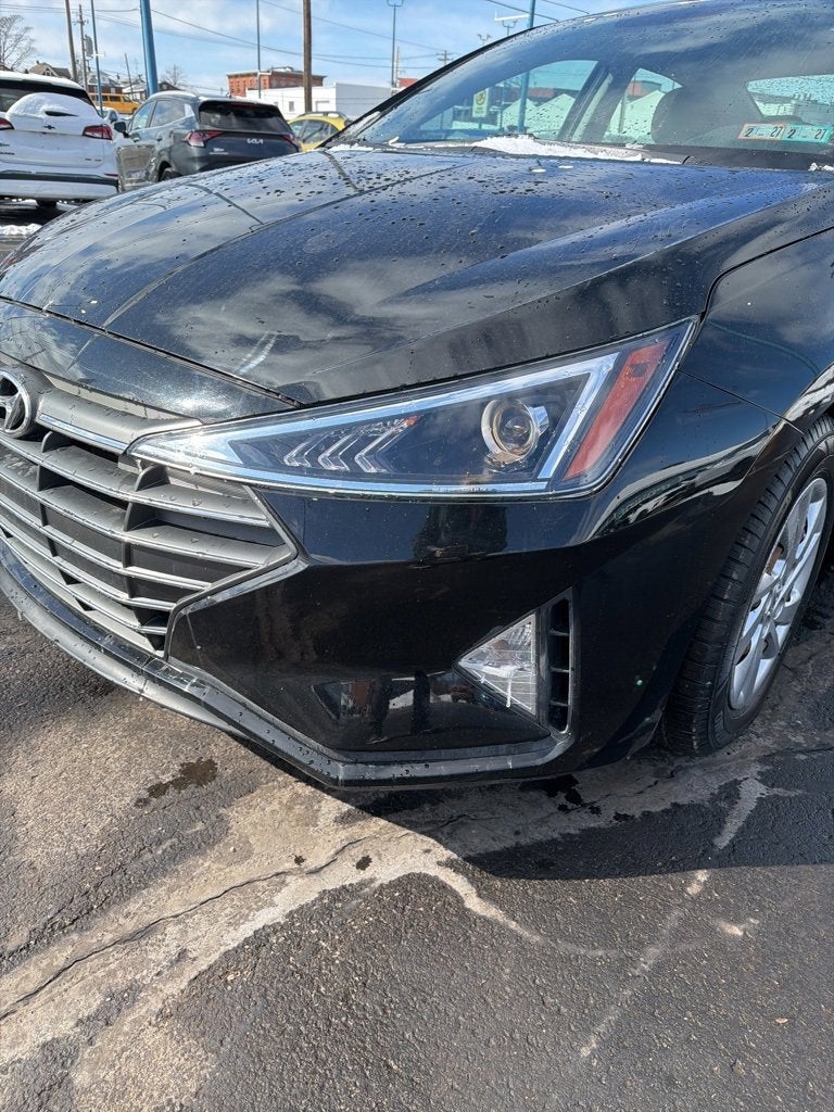 2019 Hyundai Elantra SE