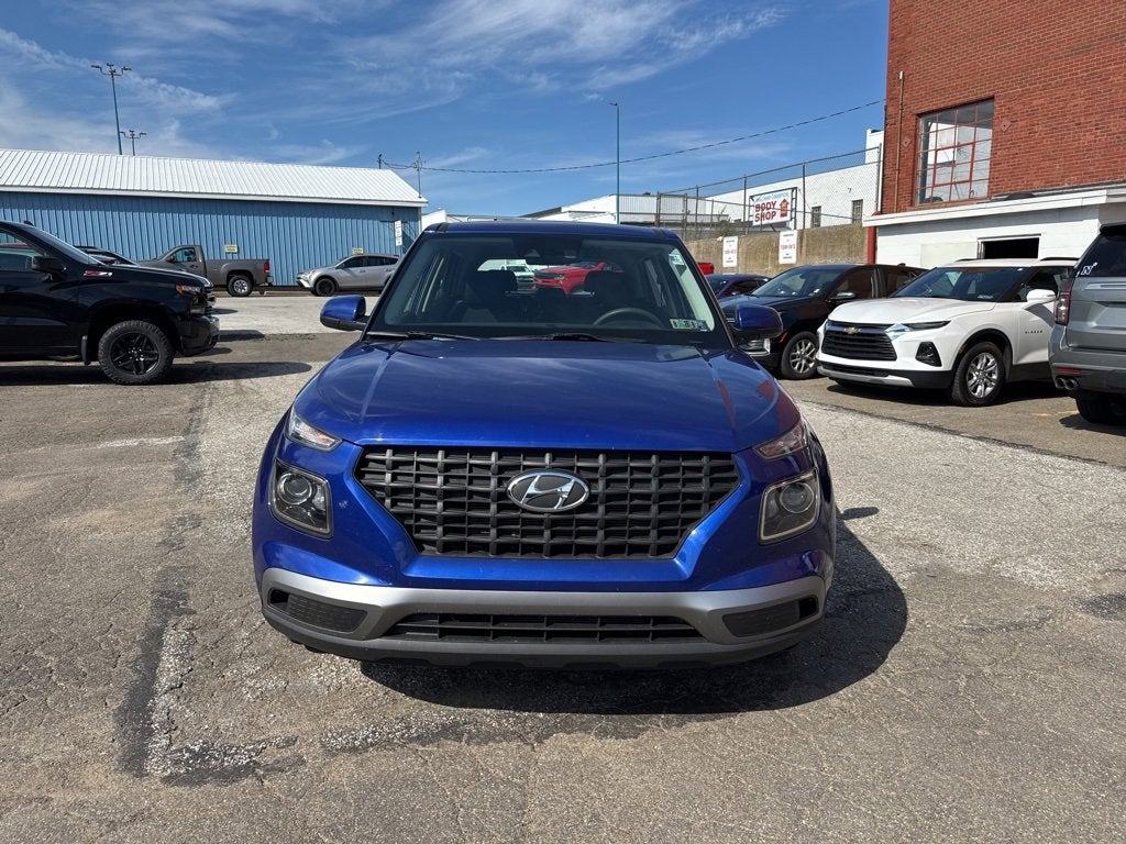 2022 Hyundai Venue SE