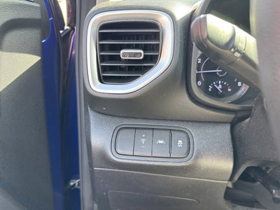 2022 Hyundai Venue SE