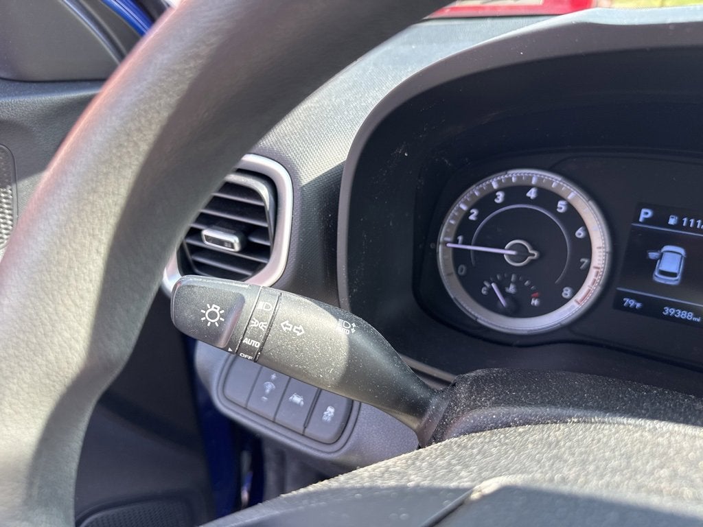 2022 Hyundai Venue SE