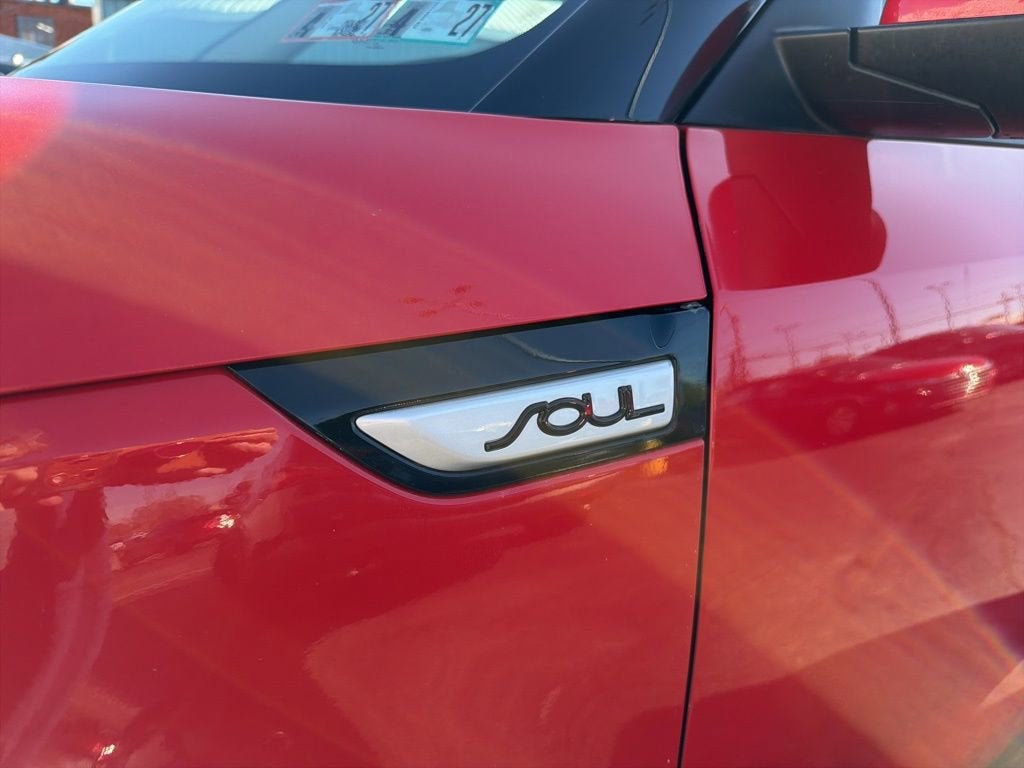 2017 Kia Soul +