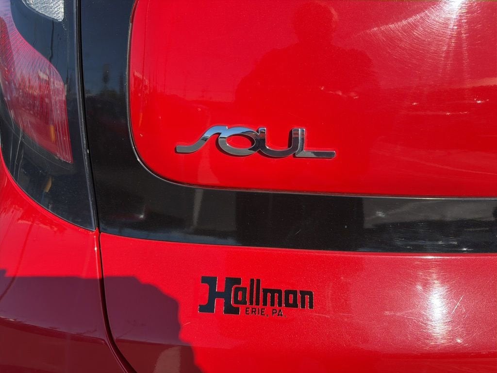 2017 Kia Soul +