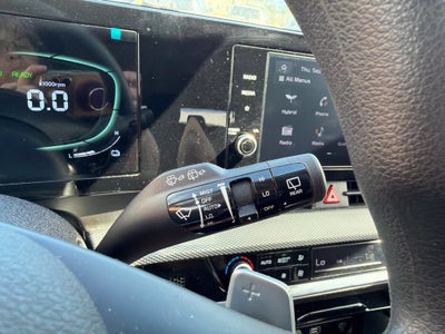 2023 Kia Sportage Hybrid LX