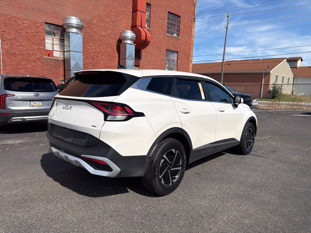 2023 Kia Sportage Hybrid LX