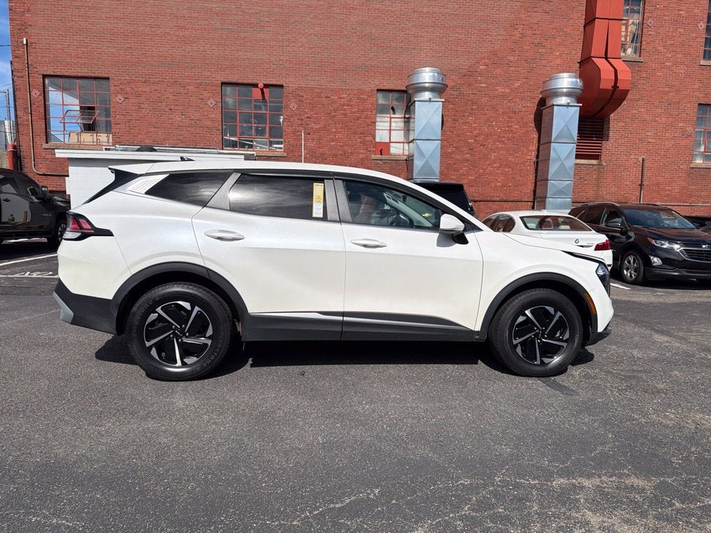 2023 Kia Sportage Hybrid LX