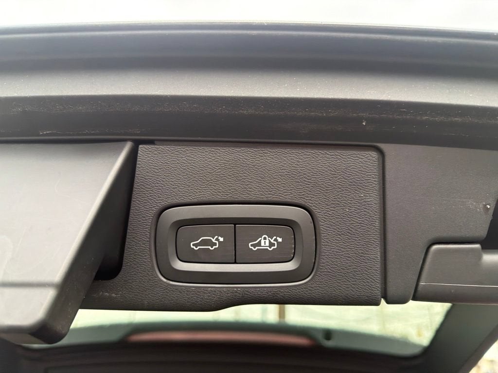 2019 Volvo XC60 Momentum