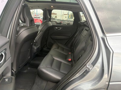 2019 Volvo XC60 Momentum