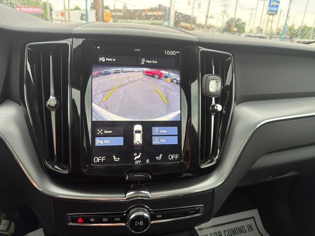 2019 Volvo XC60 Momentum