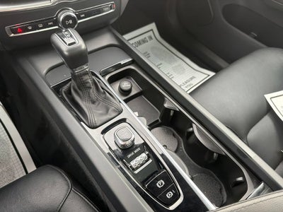 2019 Volvo XC60 Momentum
