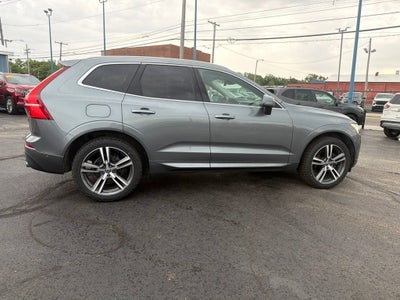 2019 Volvo XC60 Momentum