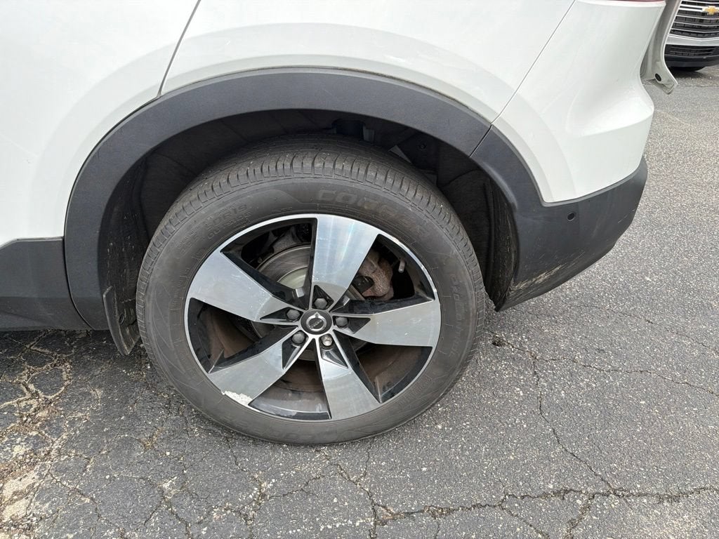 2019 Volvo XC40 Momentum