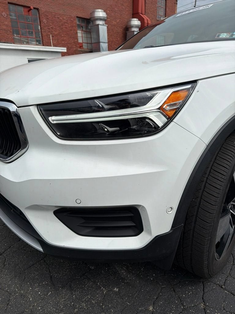 2019 Volvo XC40 Momentum
