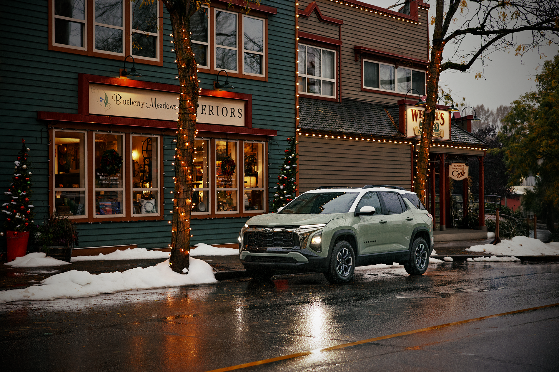 Chevrolet 4x4 truck in winter conditions